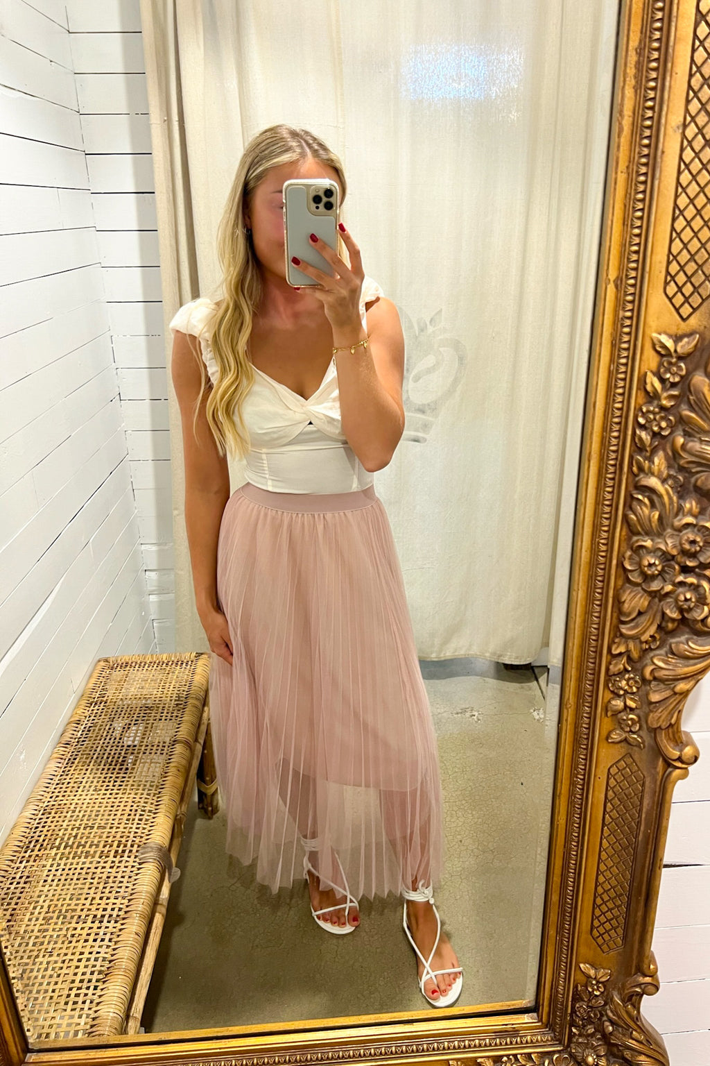 Totally Tool Skirt – Dixie Duds and Decor
