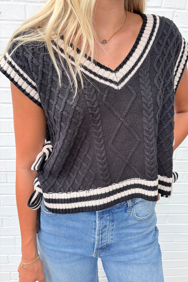 Contrast Club Sweater Vest