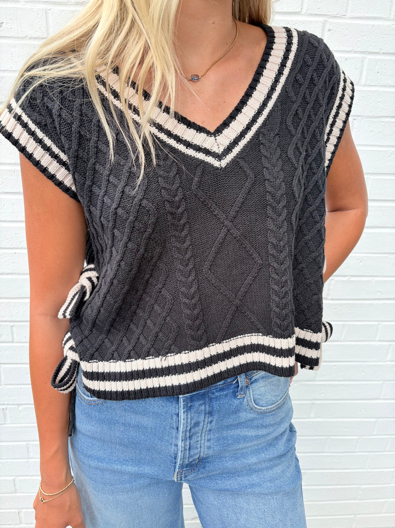 Contrast Club Sweater Vest
