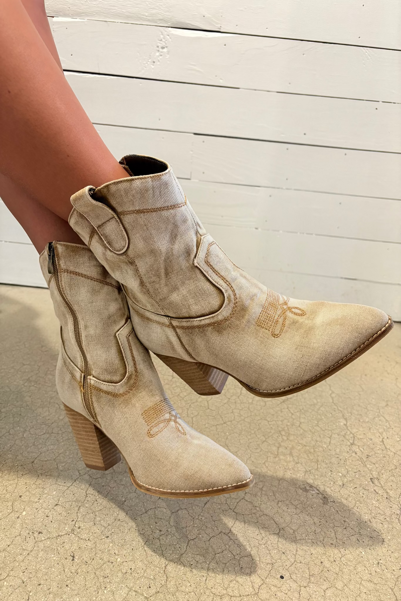 Friends In Low Places Boots